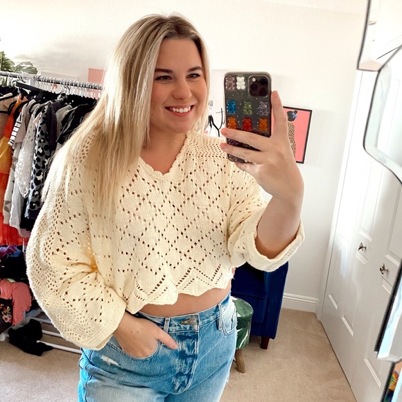 Urban Outfitters Sweaters - Urban outfitters cream crochet knit crop sweater